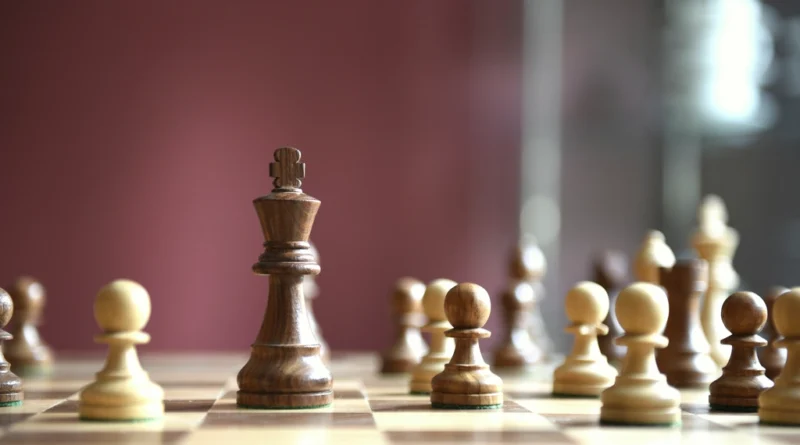 Free chess board pieces photo